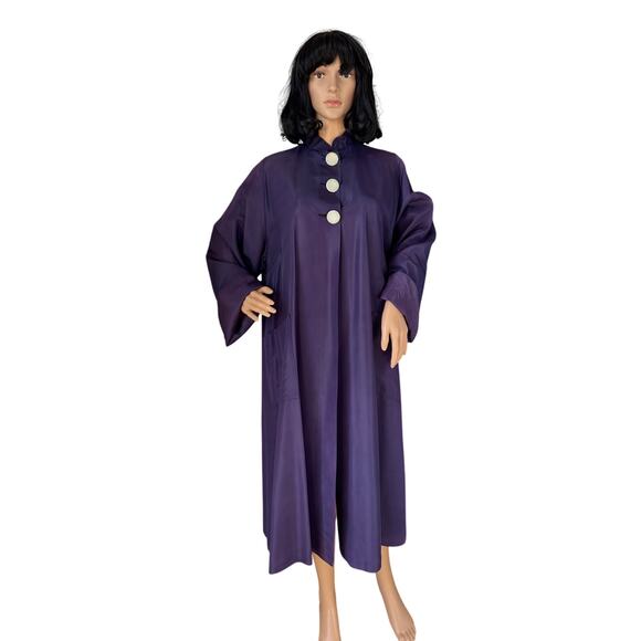 Vintage Purple Sateen Lined Duster Swing Coat 3 button closing large - Picture 3 of 16